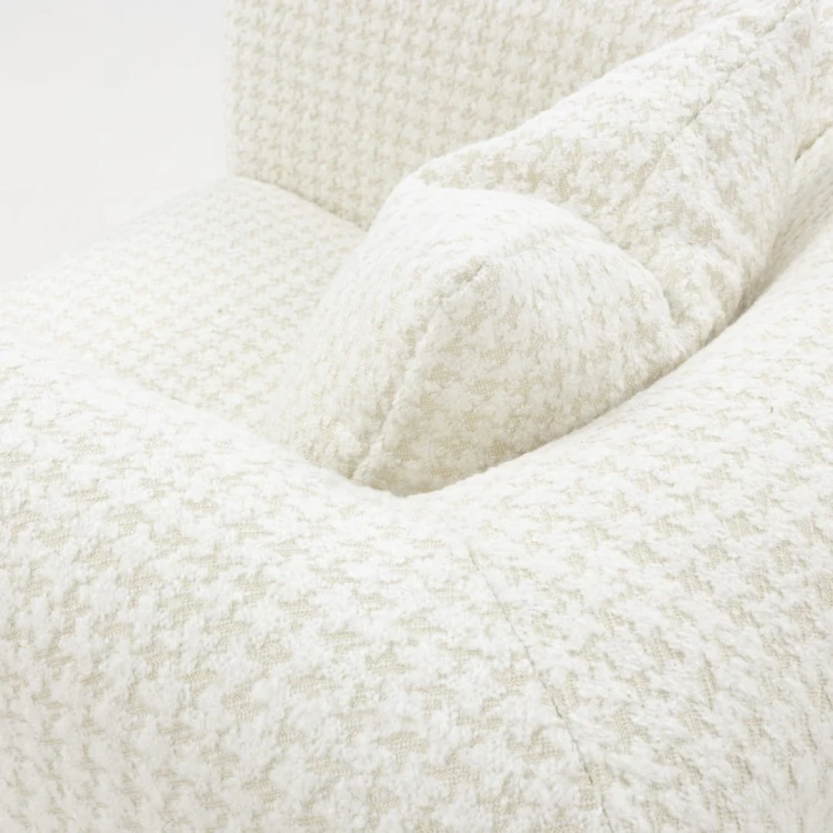 CRAFT-ARMCHAIR-20240729-1Q9A1818.jpg